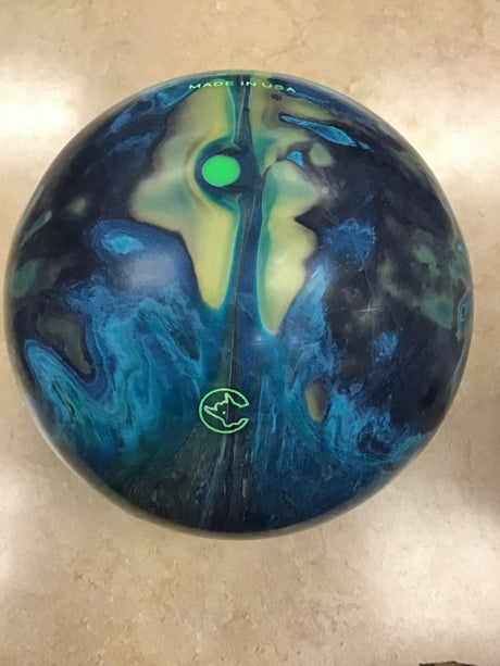 16lb NIB Columbia 300 RIVAL Bowling Ball BLUE/STEEL/YELLOW Undrilled
