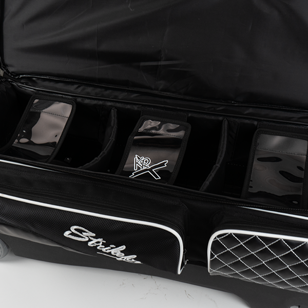 Royal Flush 360 Swivel 3 Ball Roller - Black